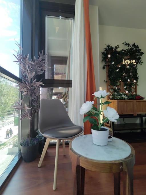 Madrid Alcotour Apto Trabajo Y Relax Alcobendas Kültér fotó